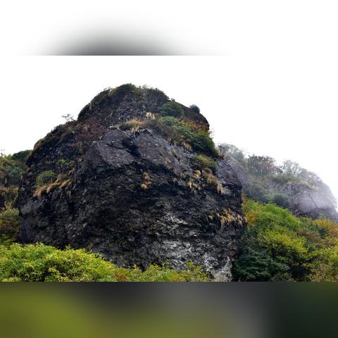 梵净山,云海之上的净土梵音 梵净山,云海之上的净土梵音
